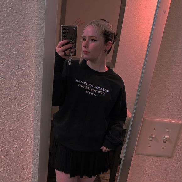 Meet your Posher, Lyndsay - Picture 1 of 1